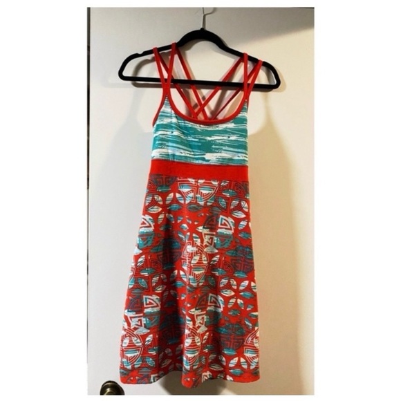 SOYBU Tahiti Tropical Print Athletic Dress - Picture 4 of 6